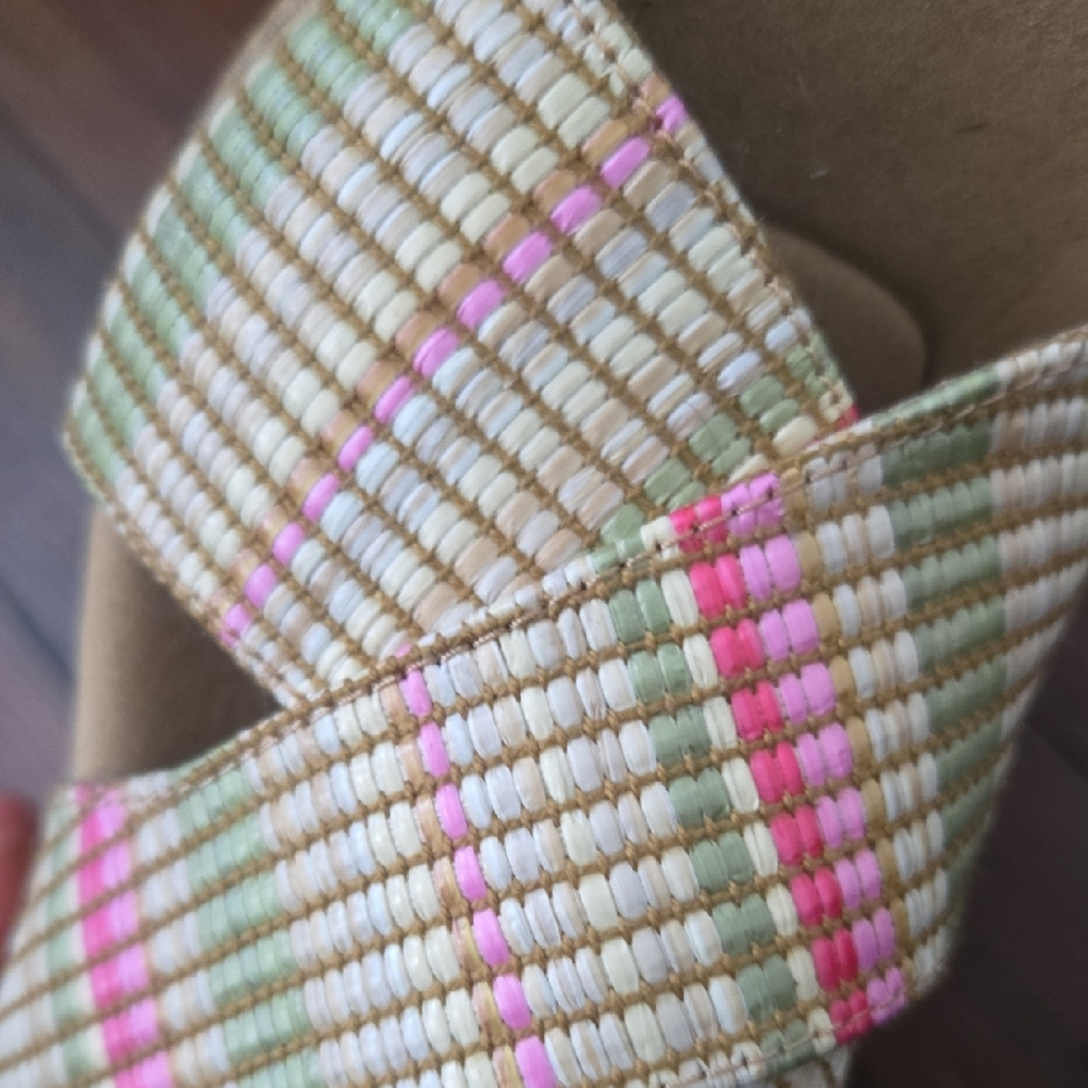 Clarks Pink and Cream Sandals with Criss-Cross Straps - Picture 4 of 4